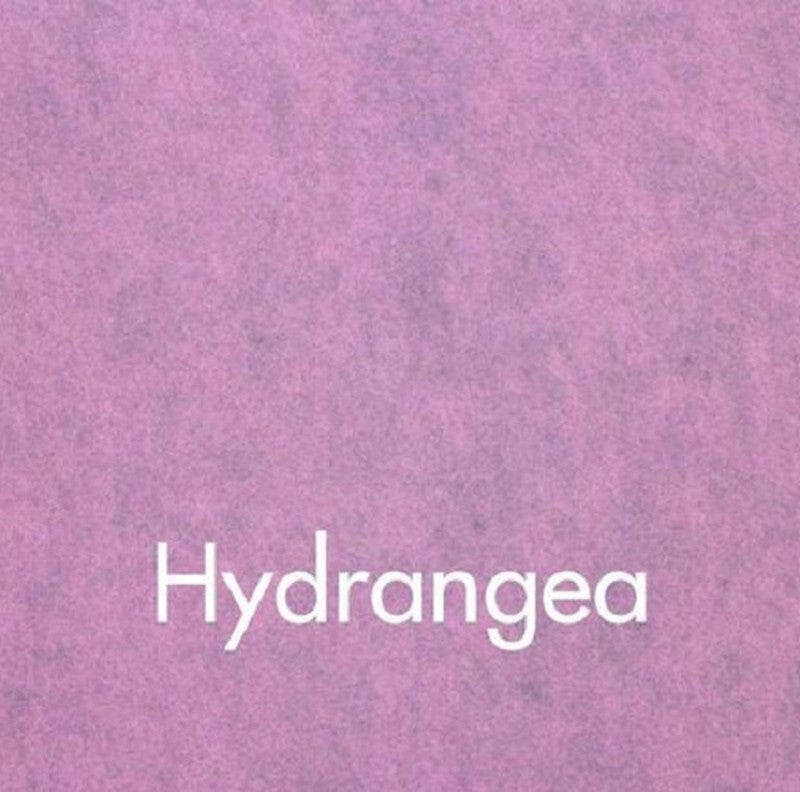 Woolfelt: Hydrangea 18 x 12 inches